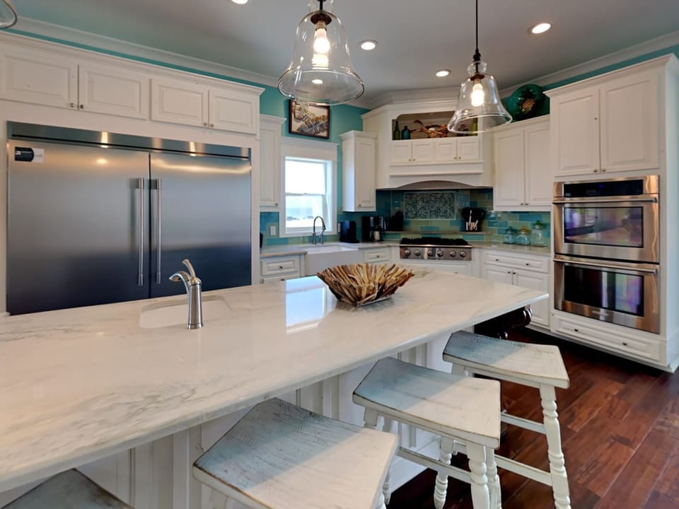 Kitchen - Stainless Steel Appliances