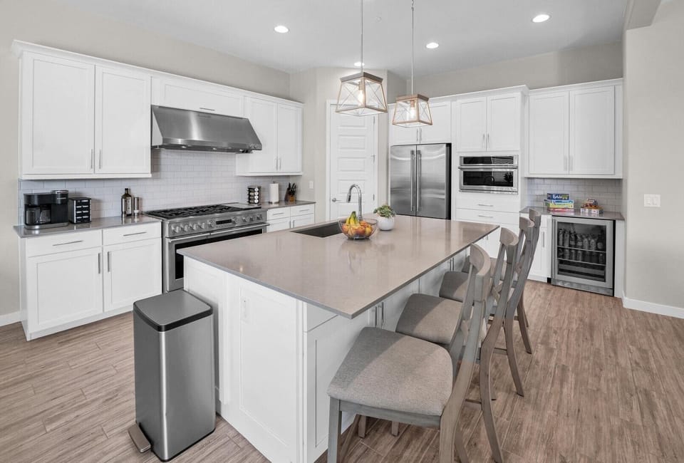 Gourmet Kitchen... where the whole gang gathers together!