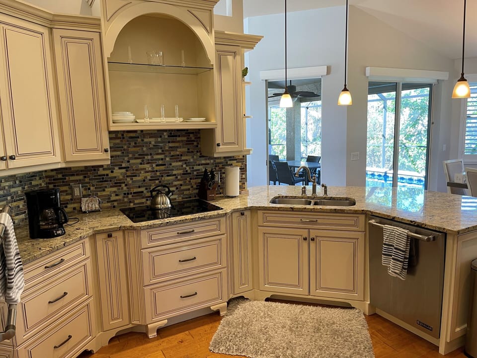 Chef's Kitchen with Jen Air appliances
