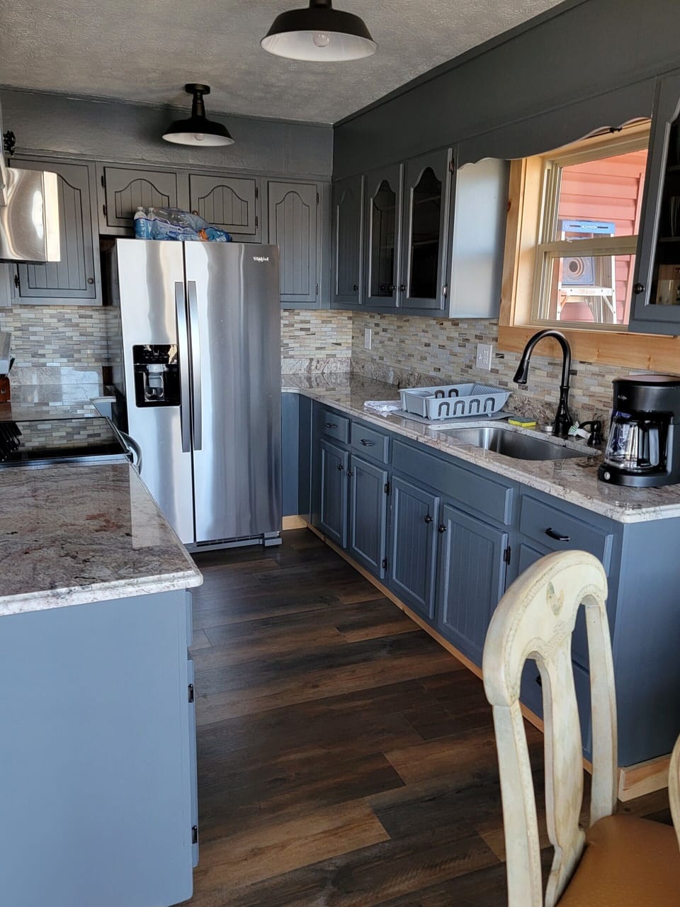 fully stocked kitchen 