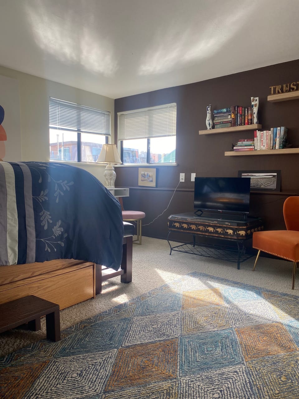 Primary bedroom. Captains bed. Smart TV. View of water and Mt Tam. Ensuite. 