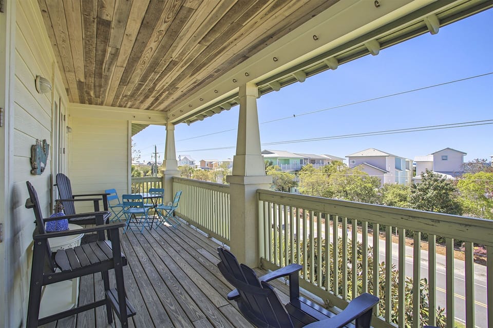 22-Grand-Isle-302-Balcony