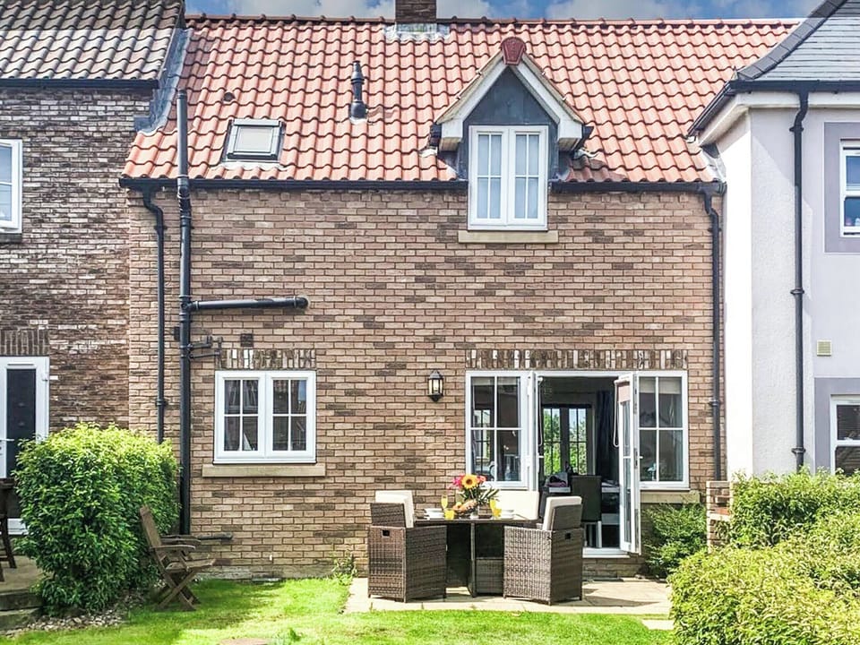 Garden | Sunset Cottage, Filey