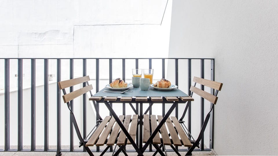 balcony table details #porto #downtown #airbnb