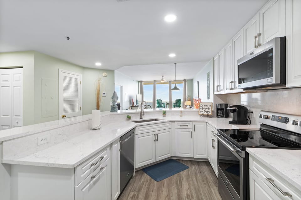 All new appliances and new sink