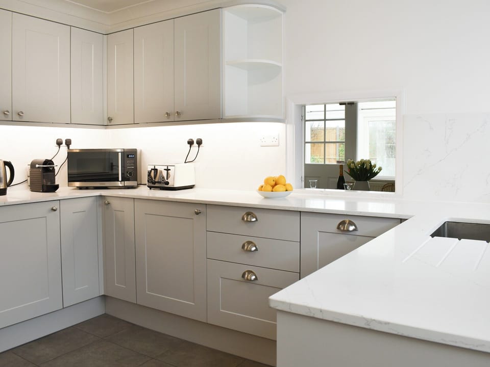 Kitchen | Pebble Cottage, Middleton-on-Sea, near Bognor Regis