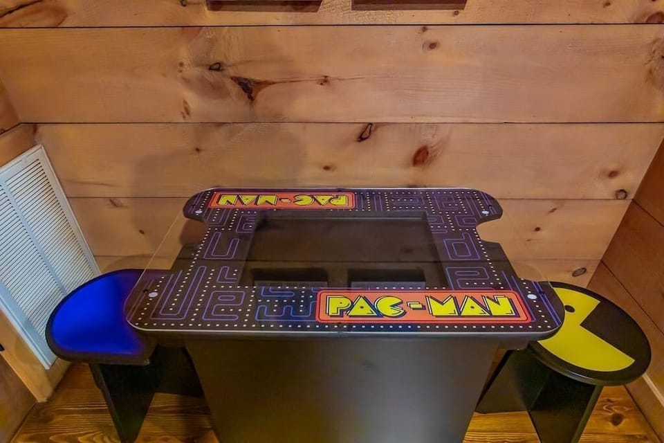 Hilltop Cabin Console Game