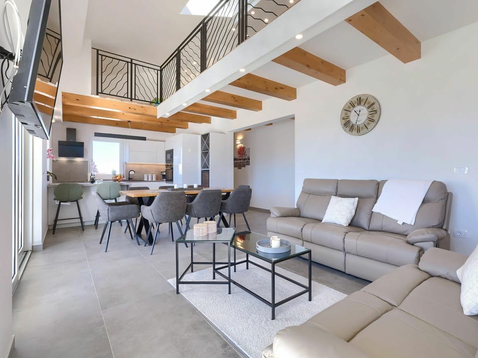 Table, Couch, Furniture, Picture Frame, Interior Design, Architecture, Chair, Living Room, Floor, Wall