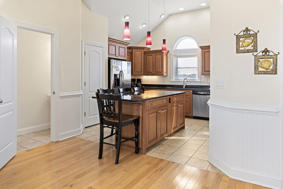 NH189: South Fork Farms 6 | TL Kitchen Area & Half Bath