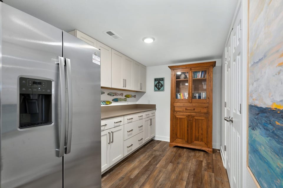 MS19: Sunset Shack | BL Wet Bar