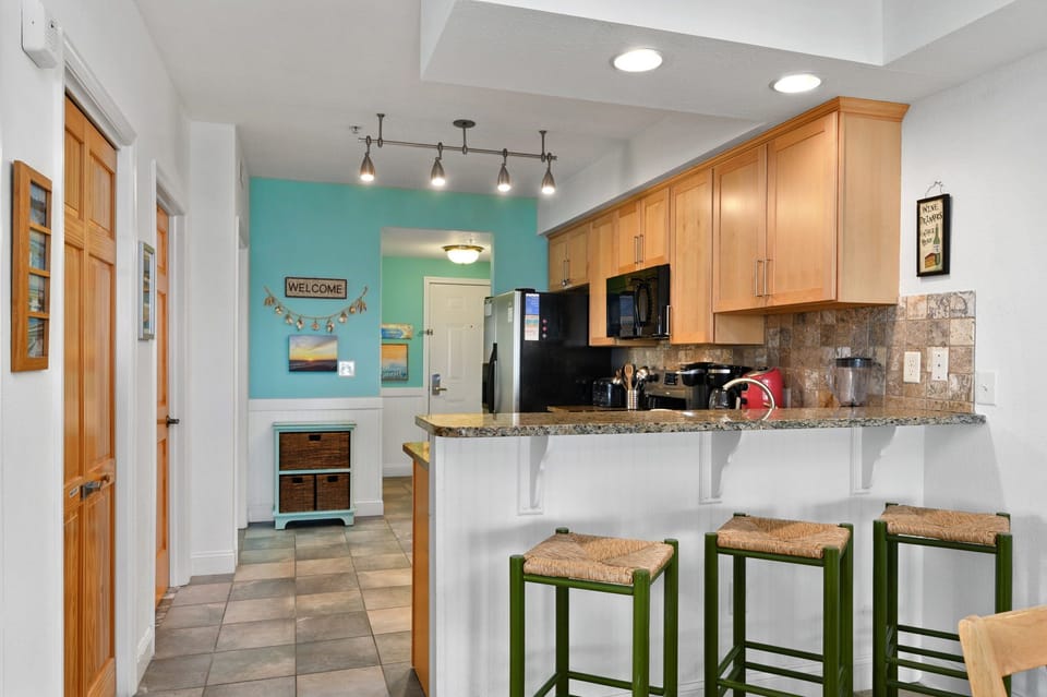 FF216: Tutters Two |  Kitchen Area