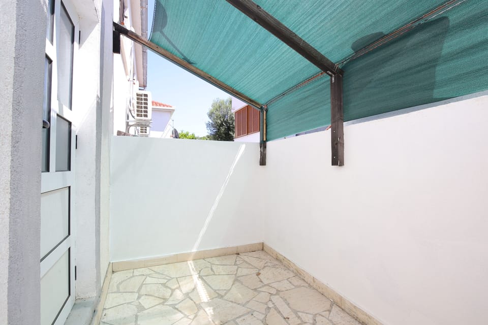 Terrace 2