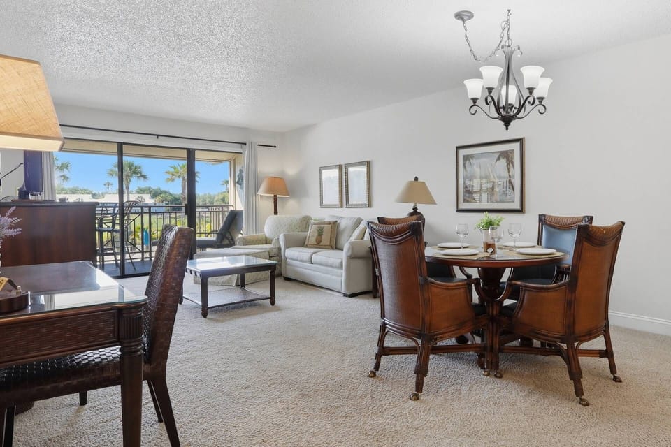 Spacious open-concept living & dining area with natural light