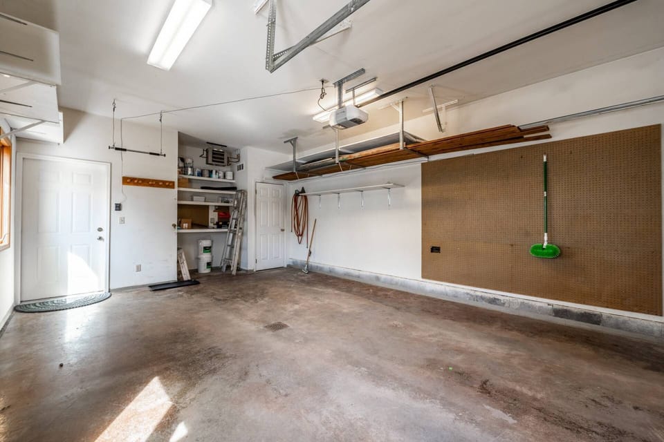 Spacious garage.