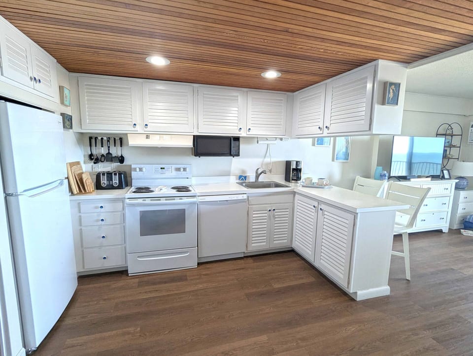 KITCHEN-AREA