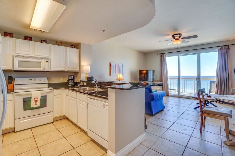 Living Room/Kitchen Area Overlooking the Beach #1