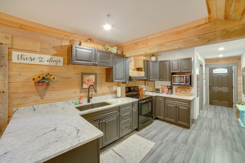Kitchen | Drip Coffee Maker | Toaster