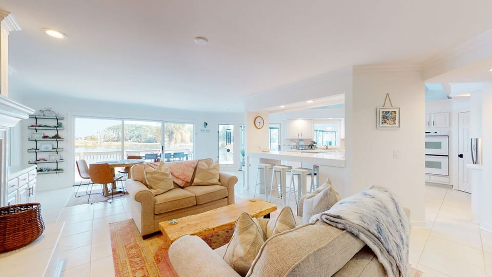 Living Room Near Kitchen