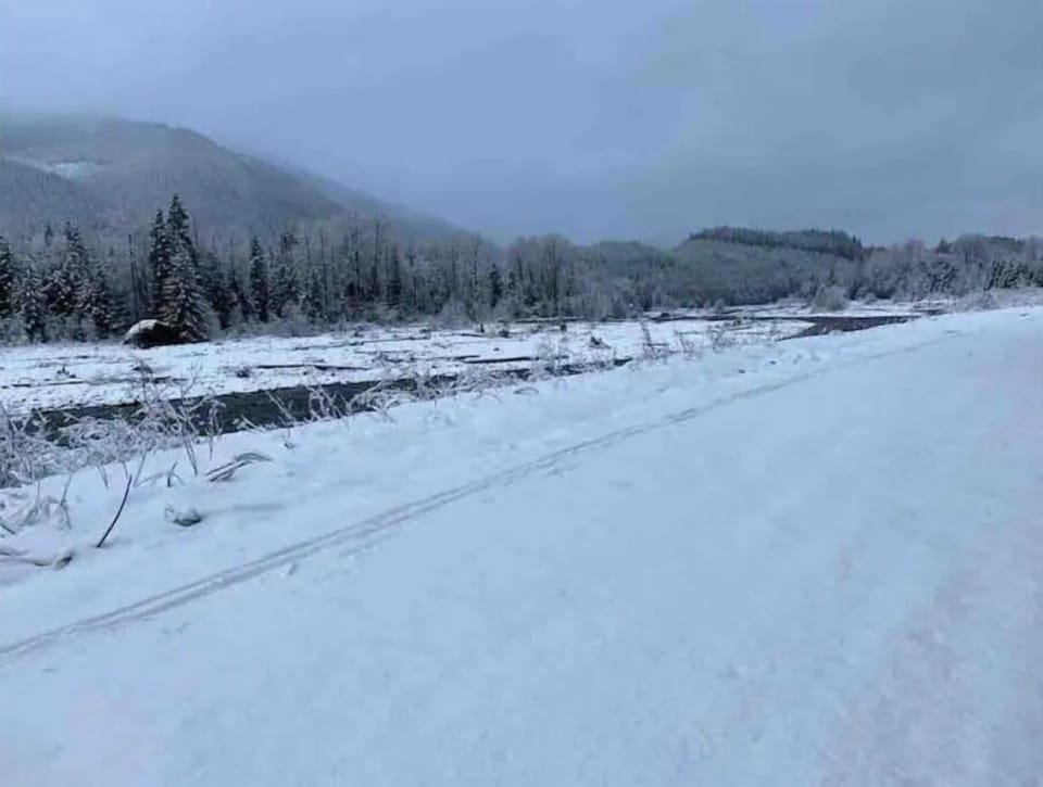 River trail is a great spot for a hike into the national park from our cabin!