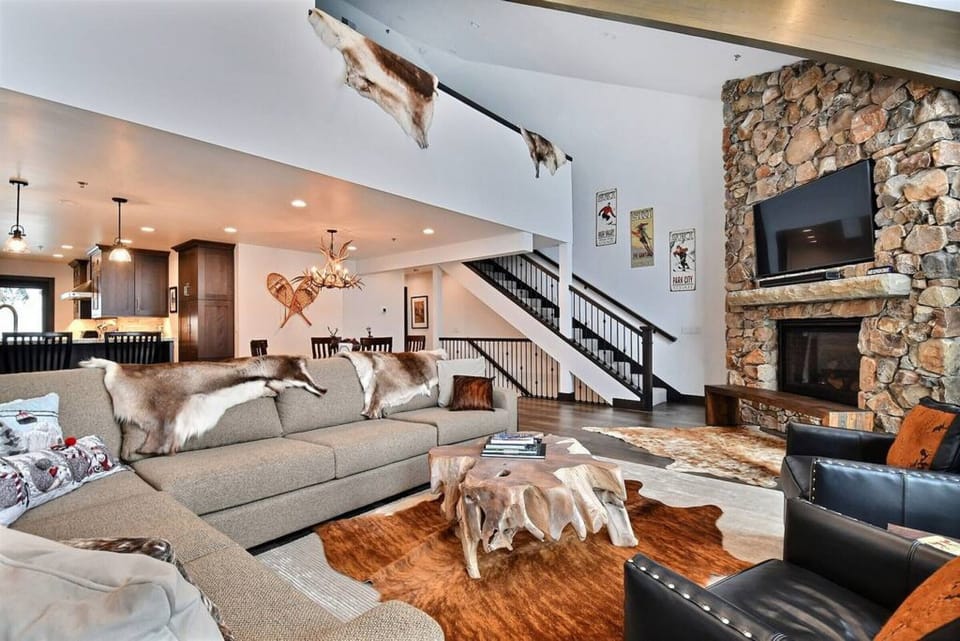 Living Room with Fireplace and Flat Panel TV