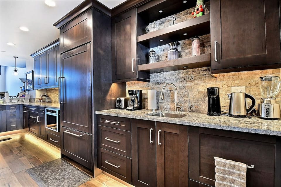 Kitchen with new Gourmet Appliances