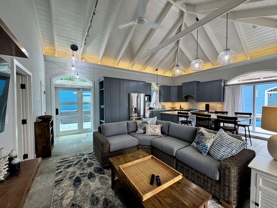 Fully remodeled living room