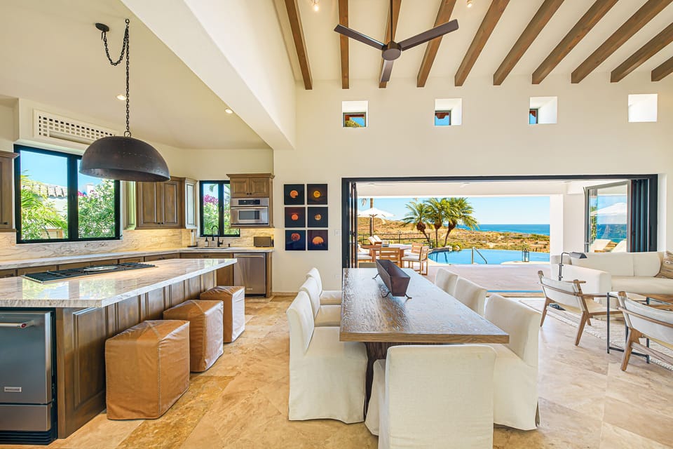 Dining area between living area and kitchen