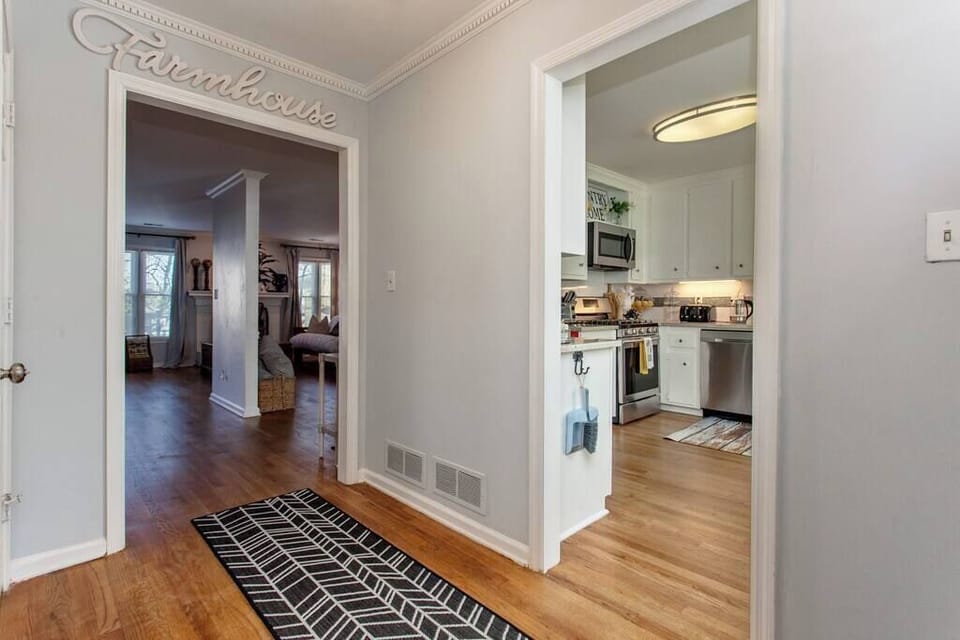Front foyer area of townhouse.