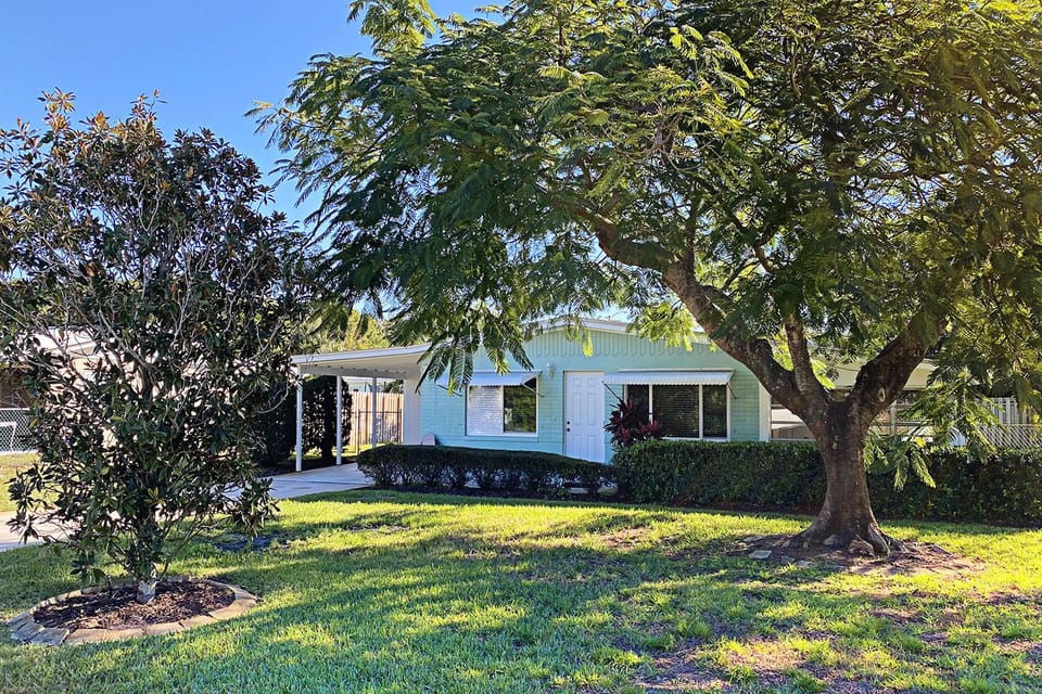 Residence front yard