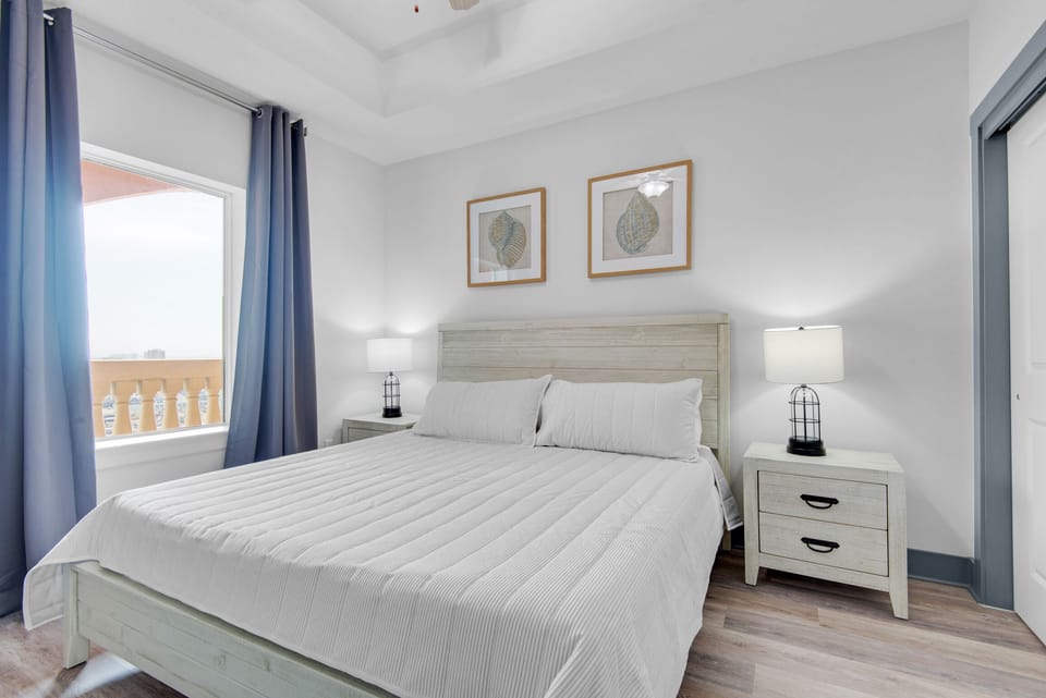 Guest bedroom