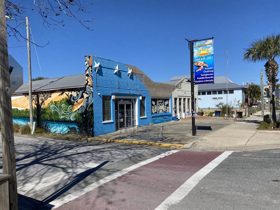 Sun Jammers where you can find bikes to rent.