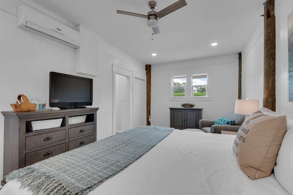 Master bedroom suite