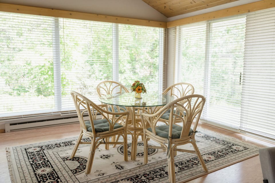 Dining area in the porch room