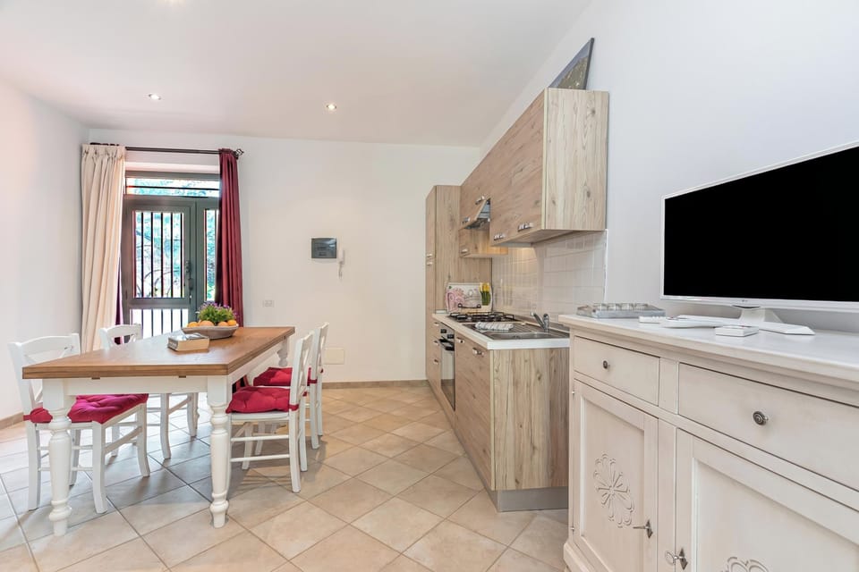 Kitchen and dining area