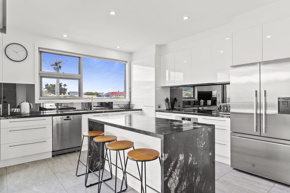 Upstairs kitchen 
