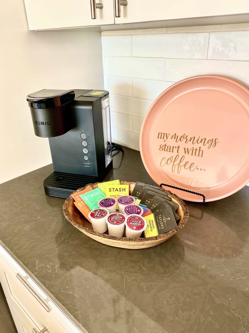 Start your day with coffee or tea. An additional drip pot is also provided