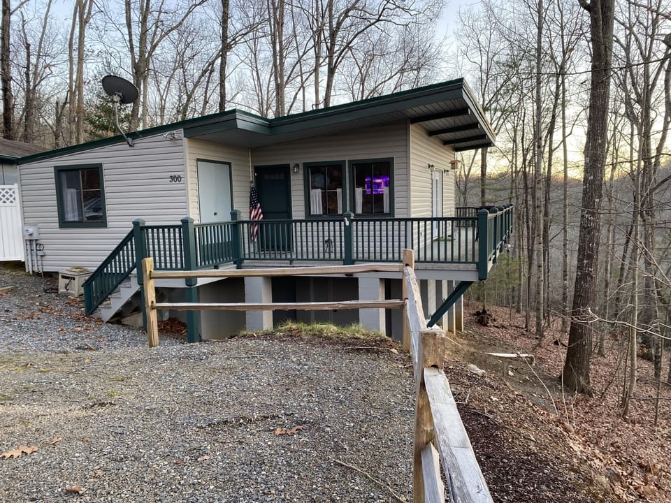 Entry/Front 