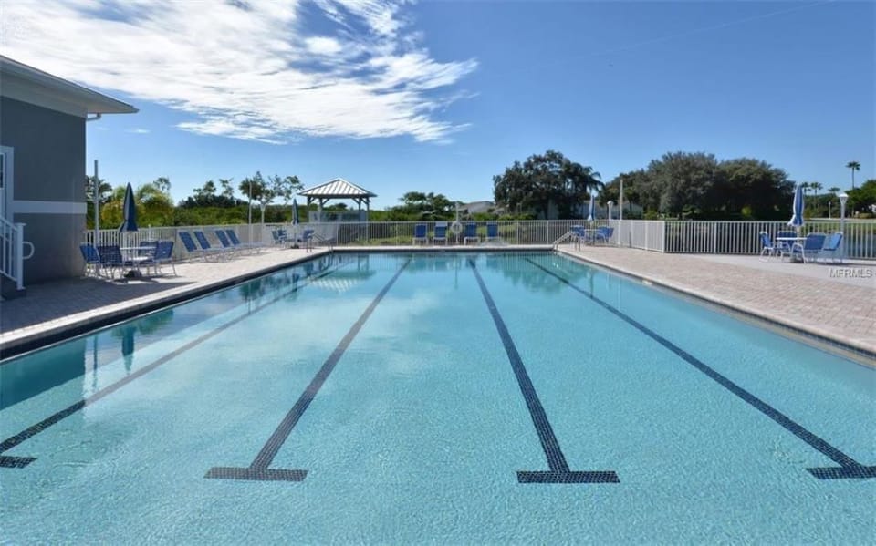 2nd, almost Olympic size pool at Clubhouse.Private changing area.Club activities