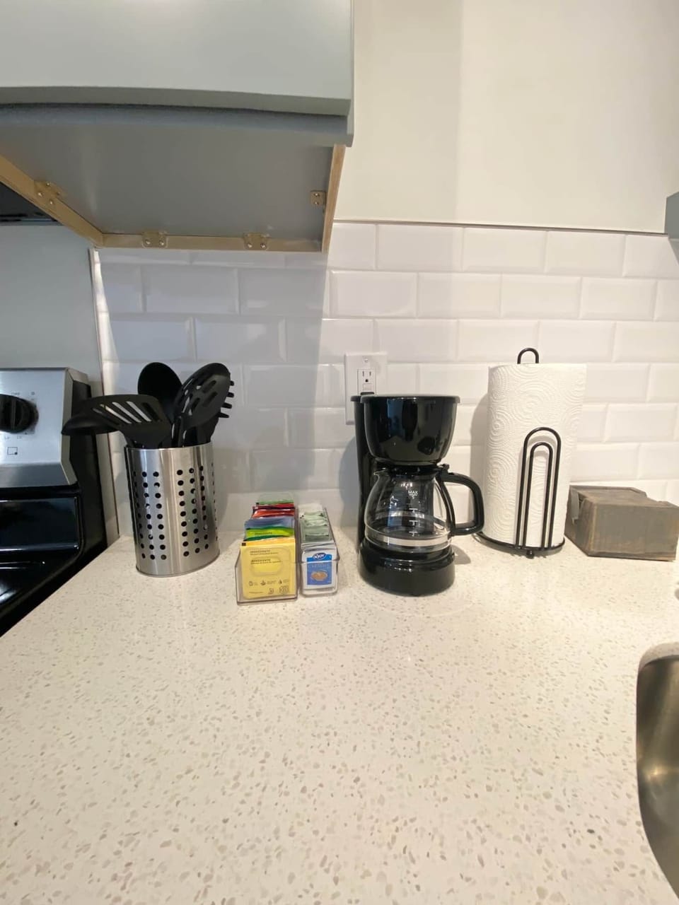 Complimentary Coffee & Tea Station