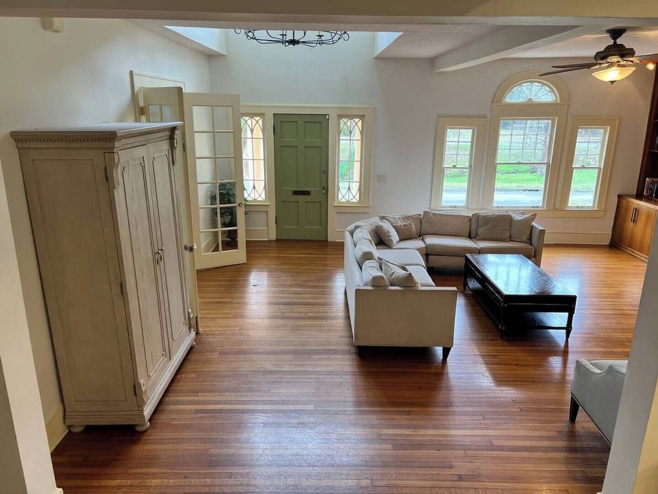 Living Room (1)