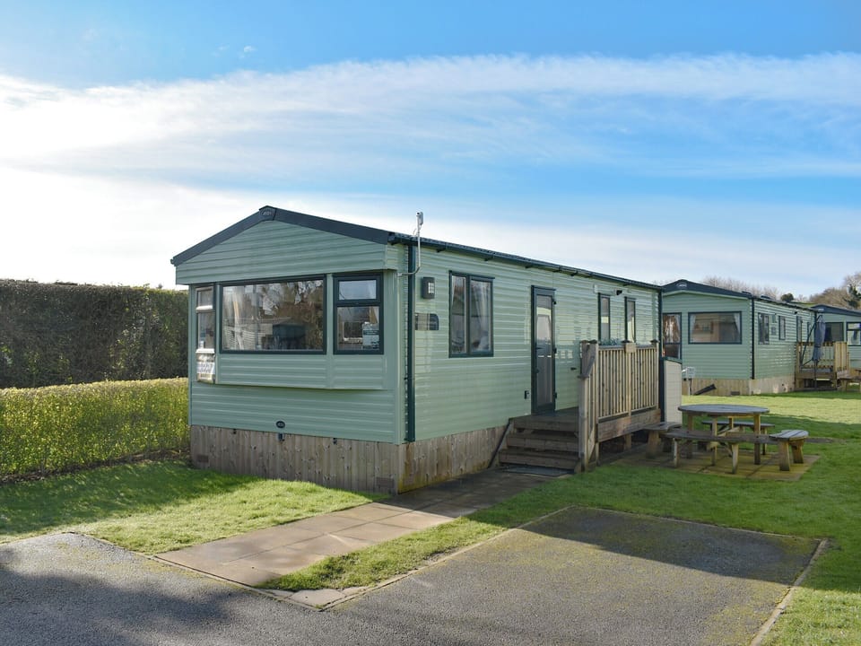 Exterior | Summer Breeze - Holiday Homes, Knaresborough
