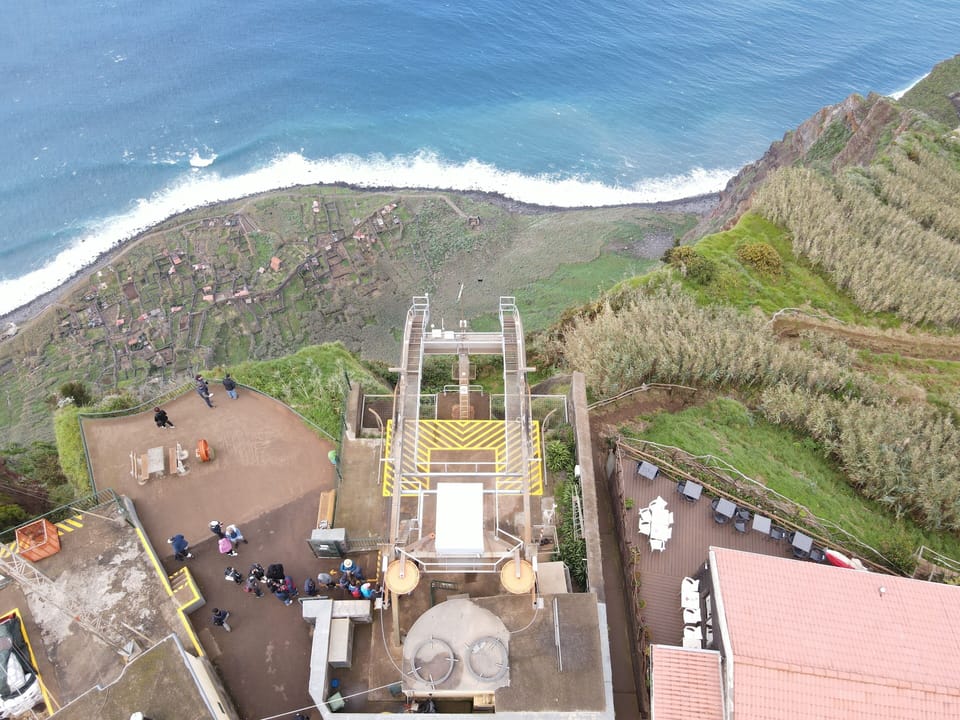 Atividades nas proximidades. Teleférico das Achadas da Cruz.