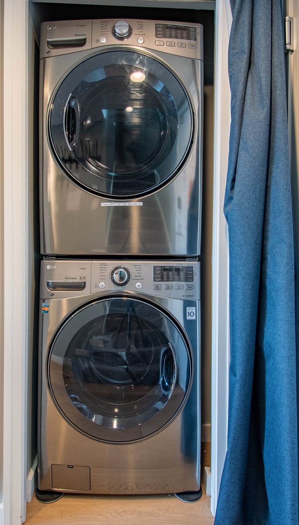 Huge Washer & Dryer in the Condo