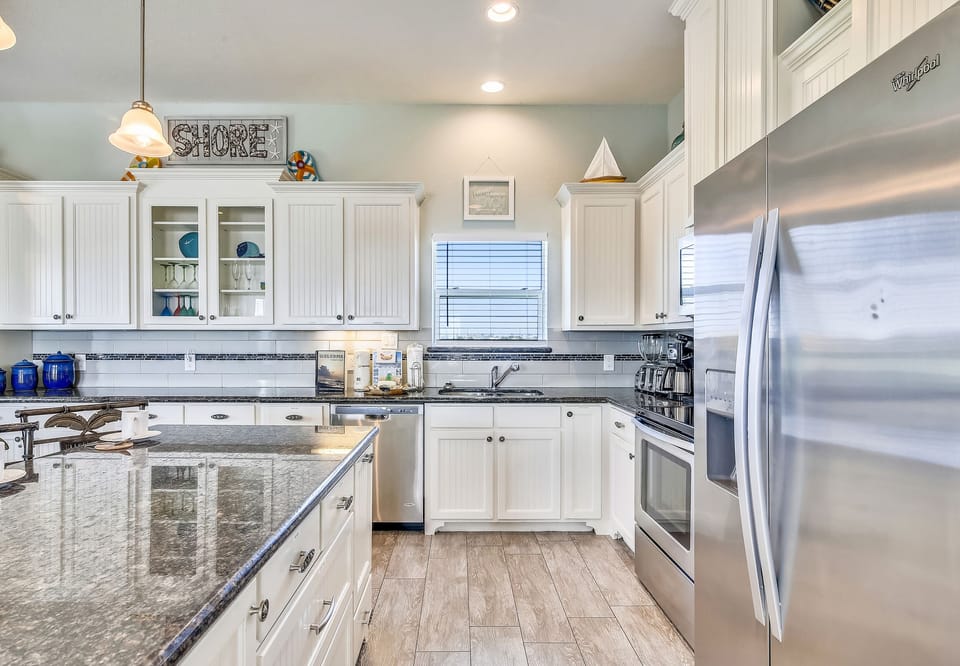 Stop by the grocery store and stock up on family favorites - One of the hallmarks of a great vacation is the opportunity to munch on favorite treats! Stop by the store, we've got all of the cookware and appliances you need.