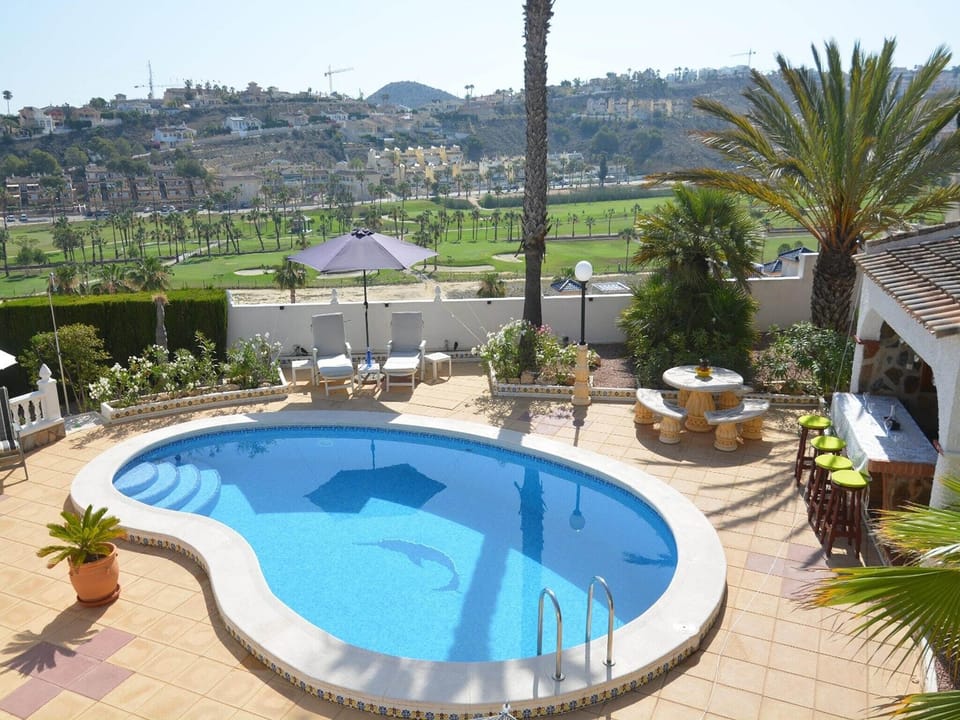 Holiday Home Swimming Pool