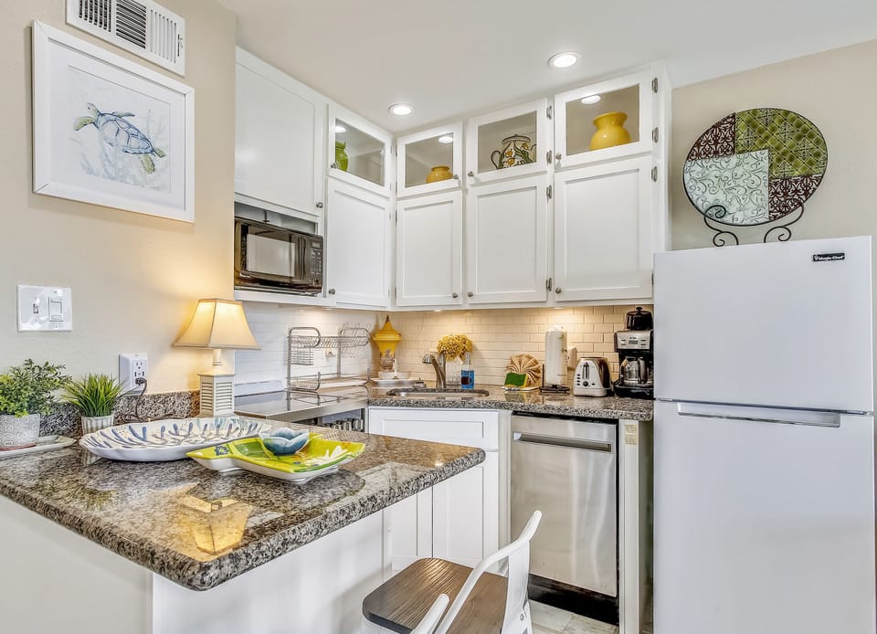 Kitchen - Countertop Seating For 2