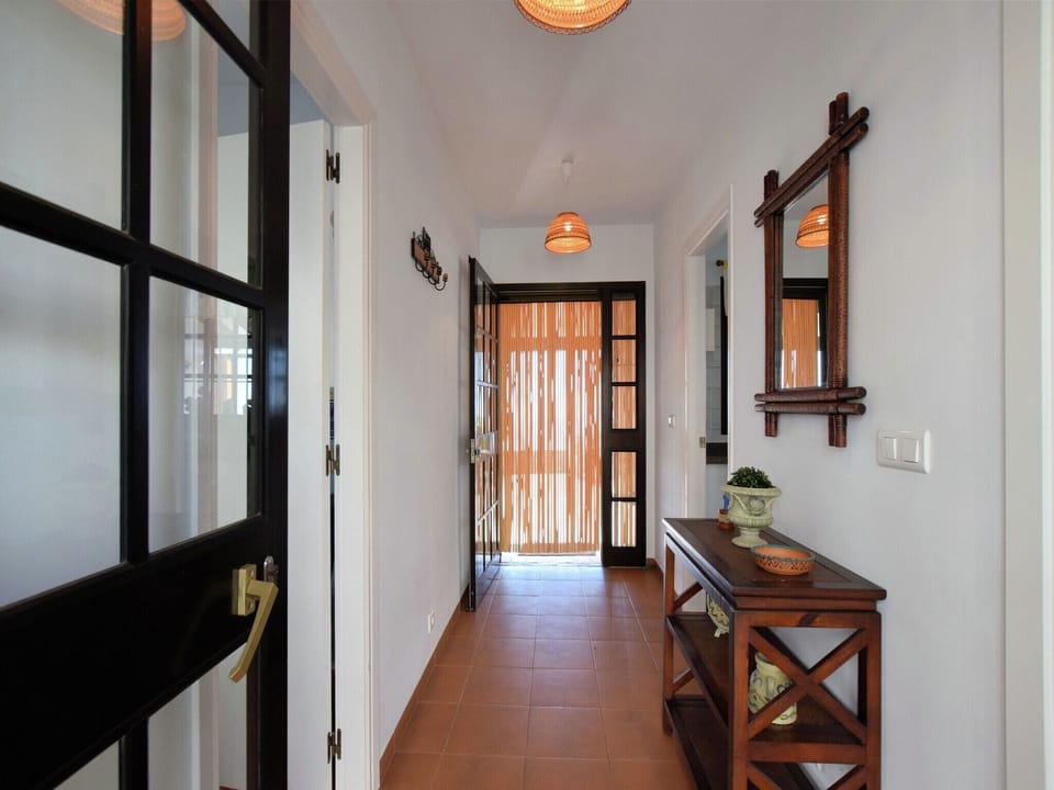 Entrance / Reception