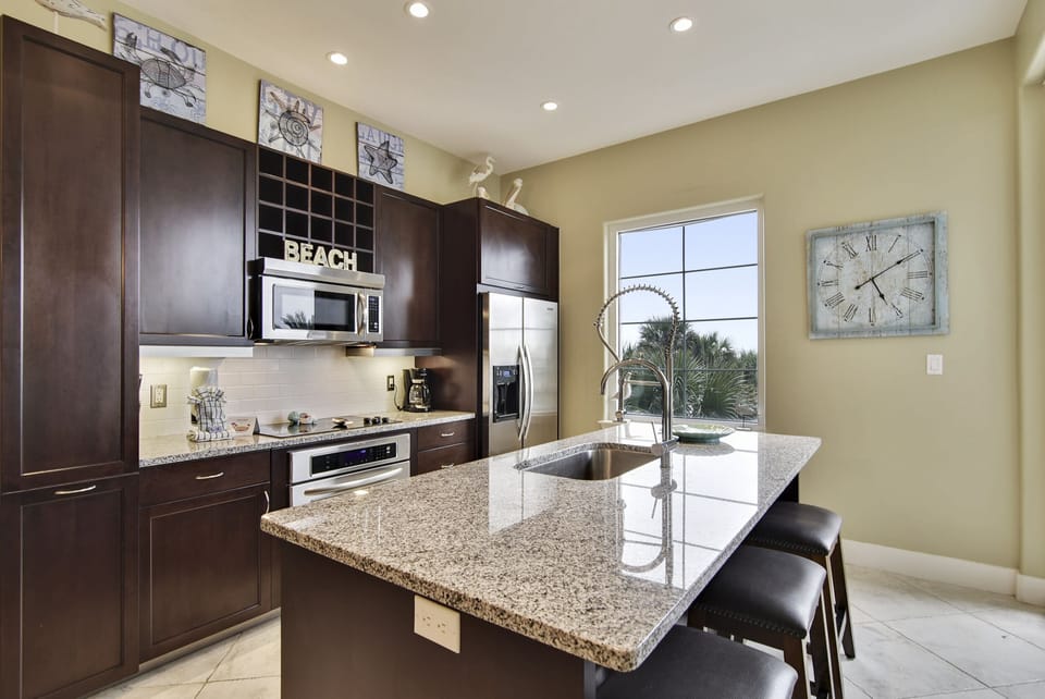 Counter Space Galore! - There's tons of space to prep any number of memorable meals.