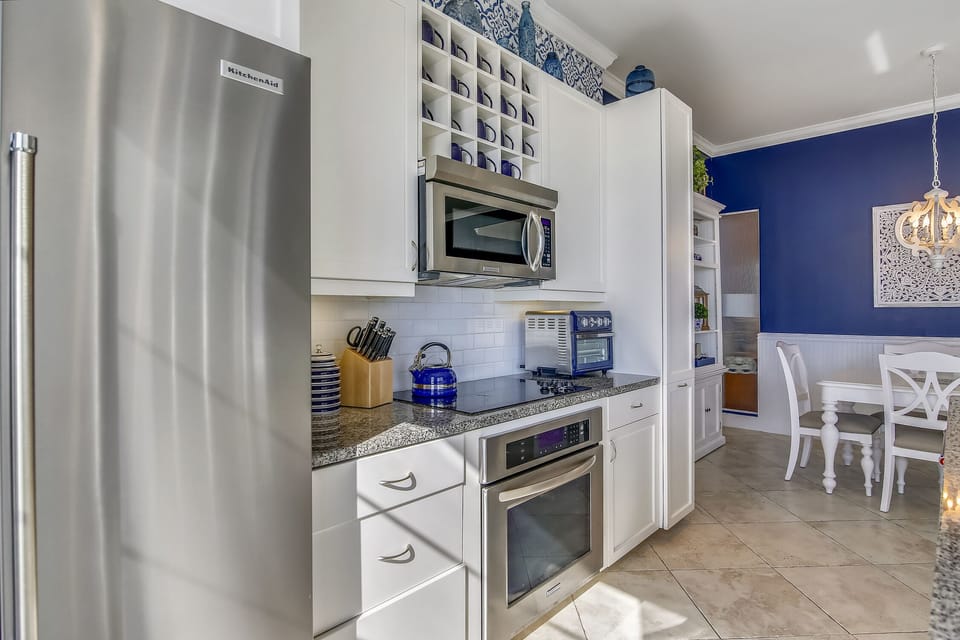 Living Room - Stainless Appliances
