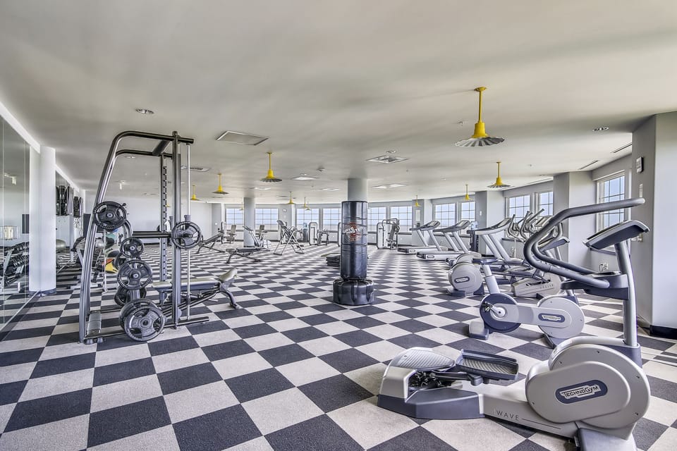 Diamond Beach Gym